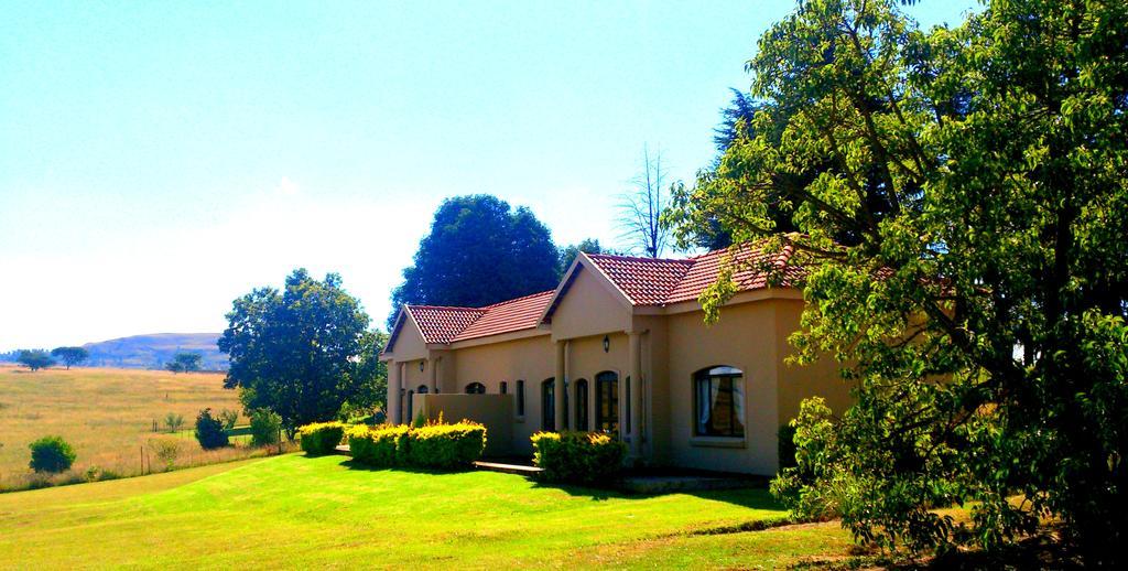 River Crossing Champagne Valley Exterior photo